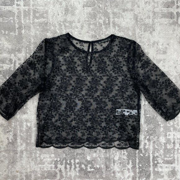 Zara - Floral Lace top - Picture 1 of 7
